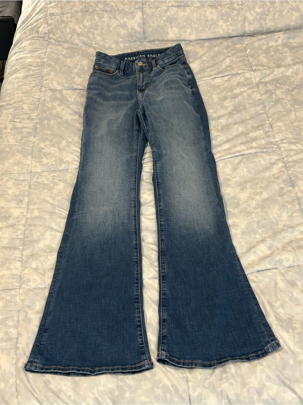 American Eagle Outfitters Women's Dark Blue Flare Jeans - Faded Wash